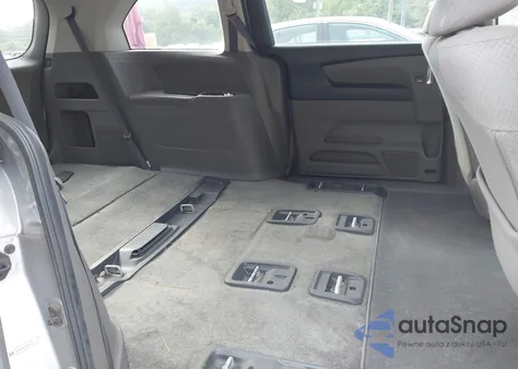 2015 Honda Odyssey Lx z USA, uszkodzony, nr VIN 5FNRL5H2XFB002639